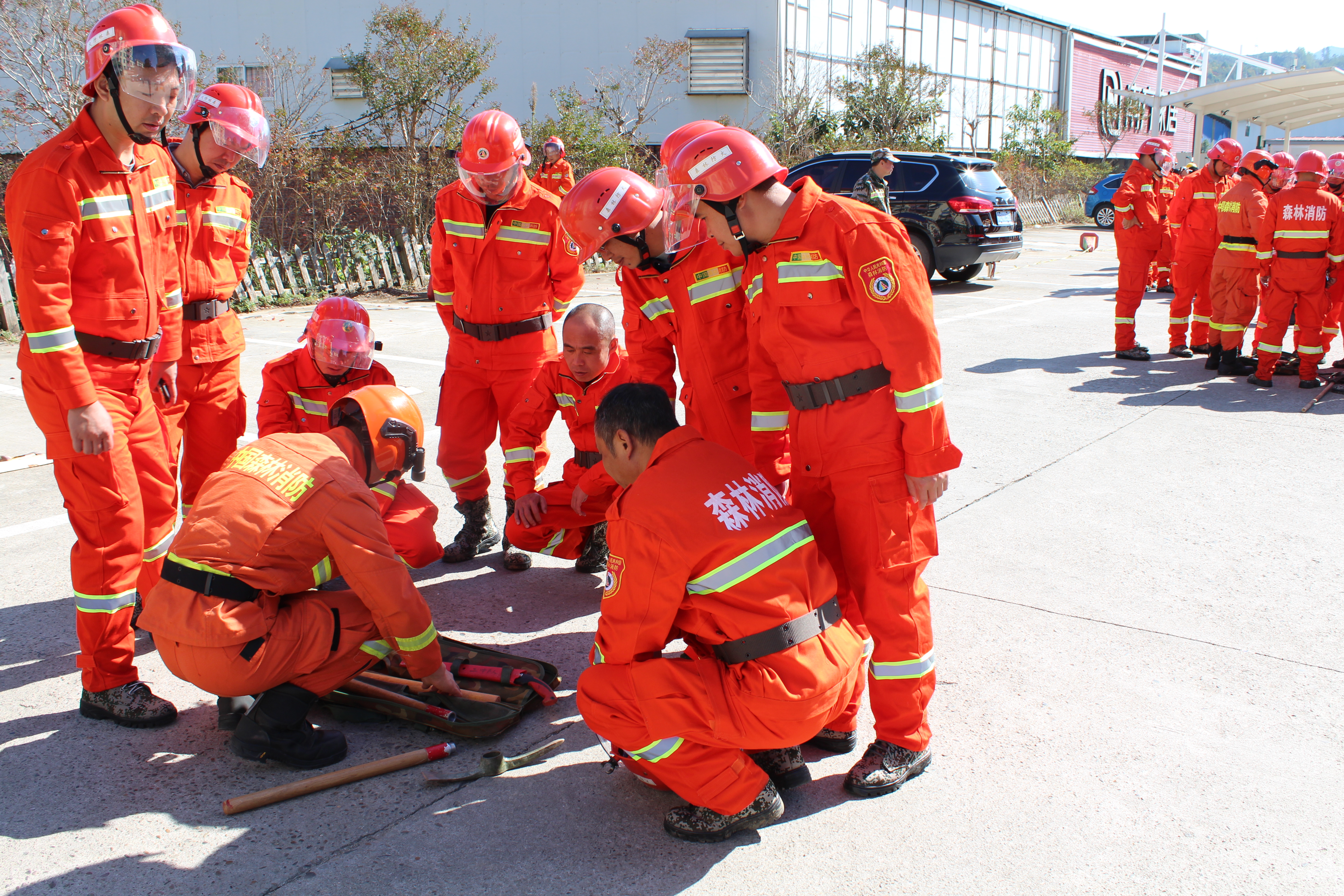 干好每一天|福建金森開展森林防火業(yè)務(wù)培訓(xùn)及防火演練 干好每一天|福建金森開展森林防火業(yè)務(wù)培訓(xùn)及防火演練