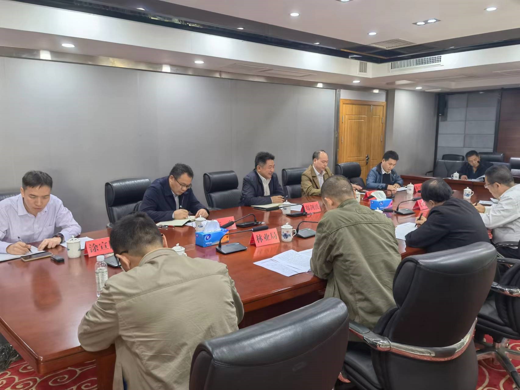 1668142253818354.jpg 1668142253818354.jpg